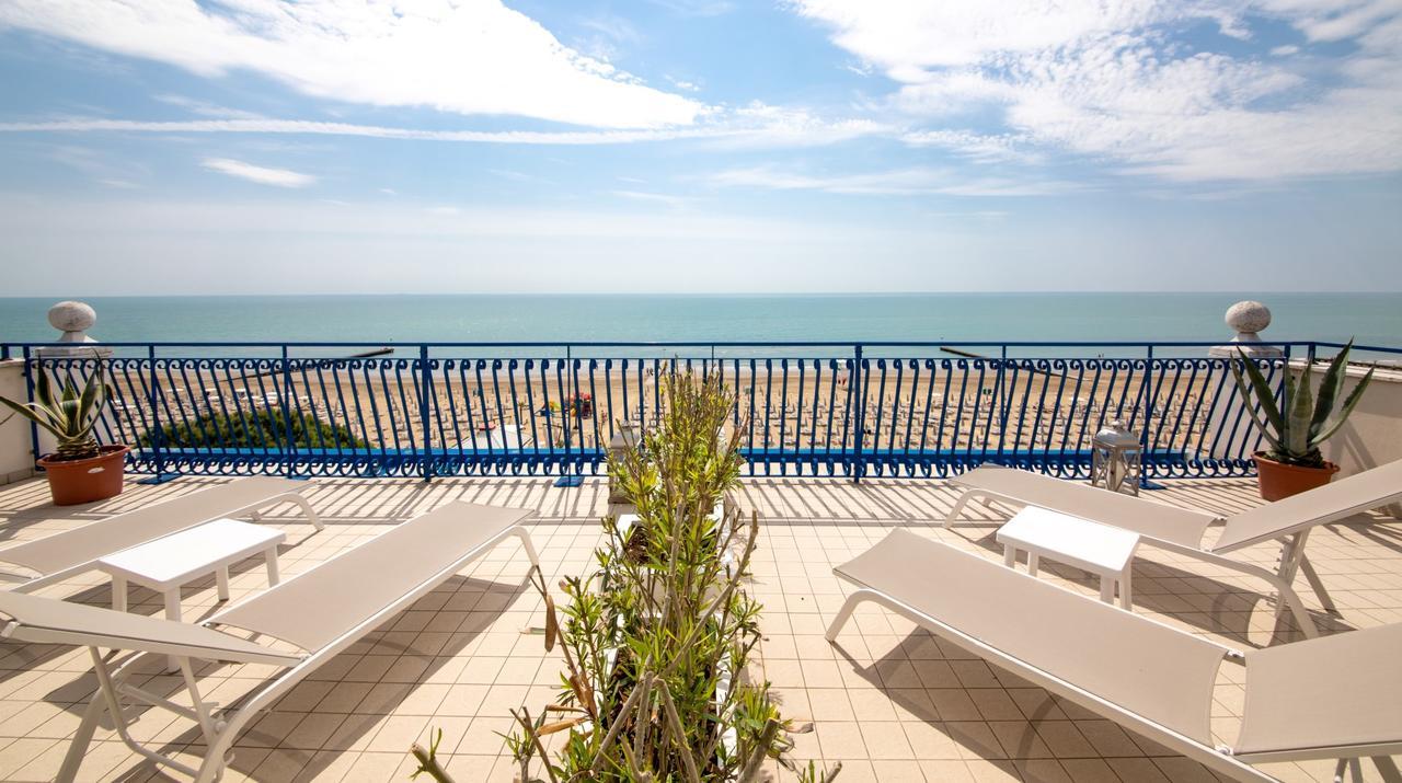 Hotel Plaza Esplanade Lido di Jesolo Exterior photo